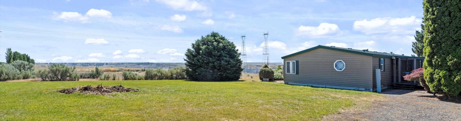 Robideaux Rd., Pasco, Washington 99301, 3 Bedrooms Bedrooms, ,2 BathroomsBathrooms,Manufactured-owned Lot,For Sale,Robideaux Rd.,285039