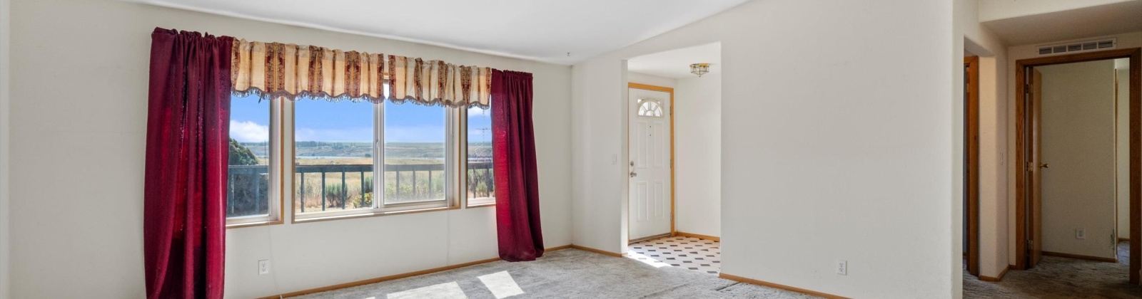 Robideaux Rd., Pasco, Washington 99301, 3 Bedrooms Bedrooms, ,2 BathroomsBathrooms,Manufactured-owned Lot,For Sale,Robideaux Rd.,285039