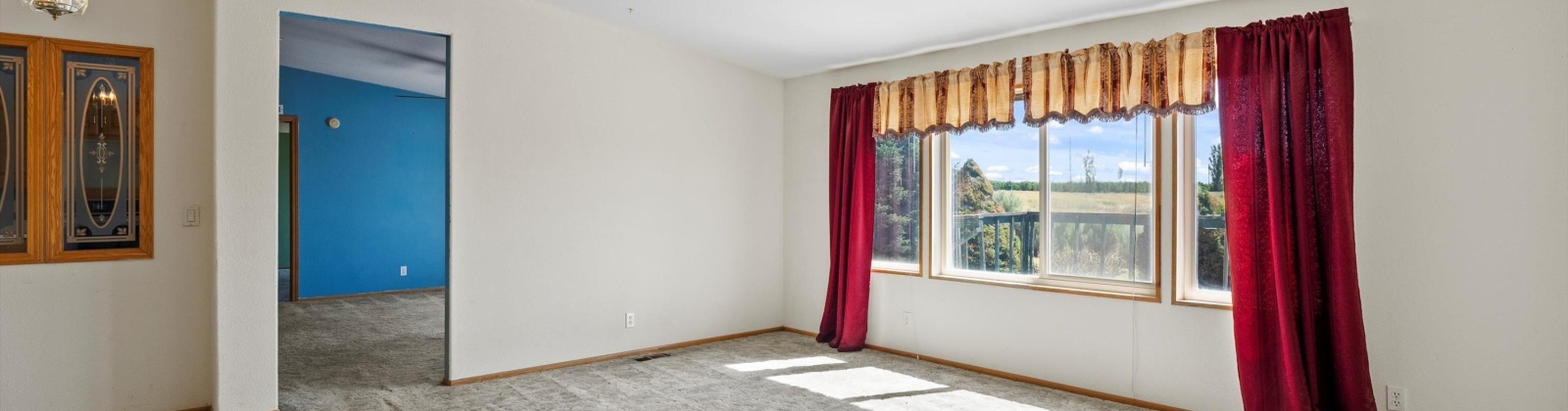 Robideaux Rd., Pasco, Washington 99301, 3 Bedrooms Bedrooms, ,2 BathroomsBathrooms,Manufactured-owned Lot,For Sale,Robideaux Rd.,285039