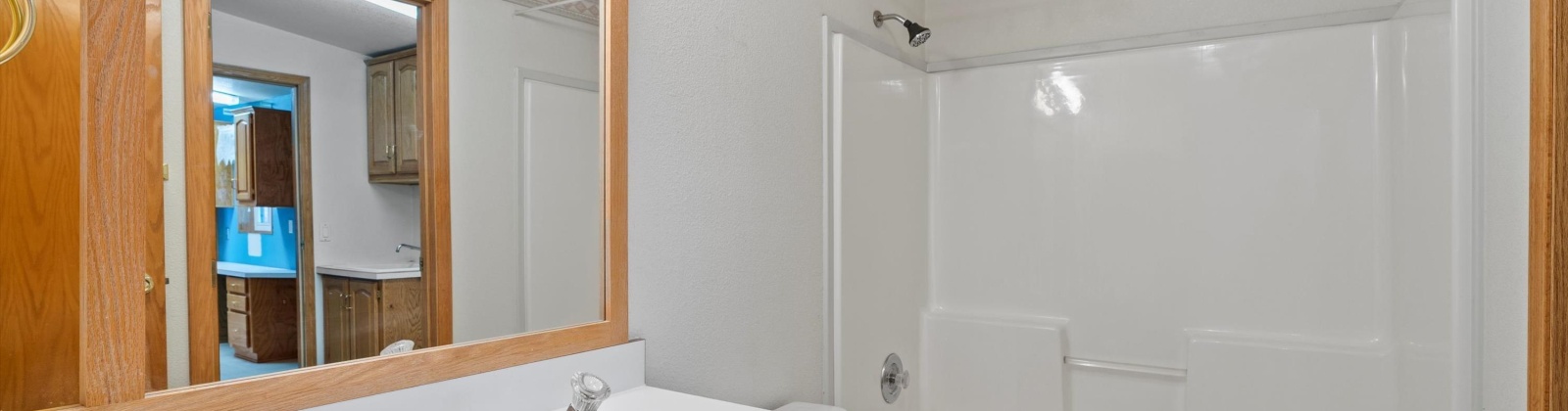 Robideaux Rd., Pasco, Washington 99301, 3 Bedrooms Bedrooms, ,2 BathroomsBathrooms,Manufactured-owned Lot,For Sale,Robideaux Rd.,285039