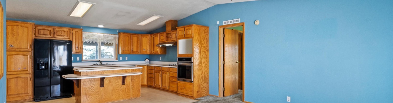 Robideaux Rd., Pasco, Washington 99301, 3 Bedrooms Bedrooms, ,2 BathroomsBathrooms,Manufactured-owned Lot,For Sale,Robideaux Rd.,285039