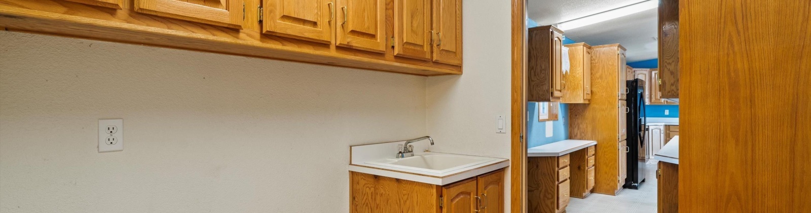 Robideaux Rd., Pasco, Washington 99301, 3 Bedrooms Bedrooms, ,2 BathroomsBathrooms,Manufactured-owned Lot,For Sale,Robideaux Rd.,285039