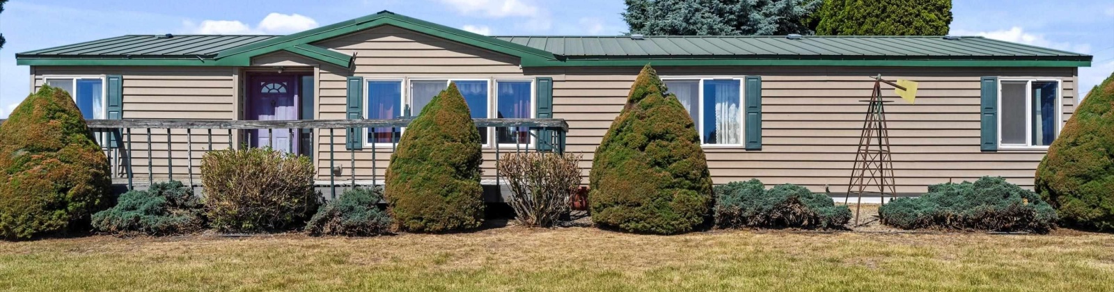 Robideaux Rd., Pasco, Washington 99301, 3 Bedrooms Bedrooms, ,2 BathroomsBathrooms,Manufactured-owned Lot,For Sale,Robideaux Rd.,285039