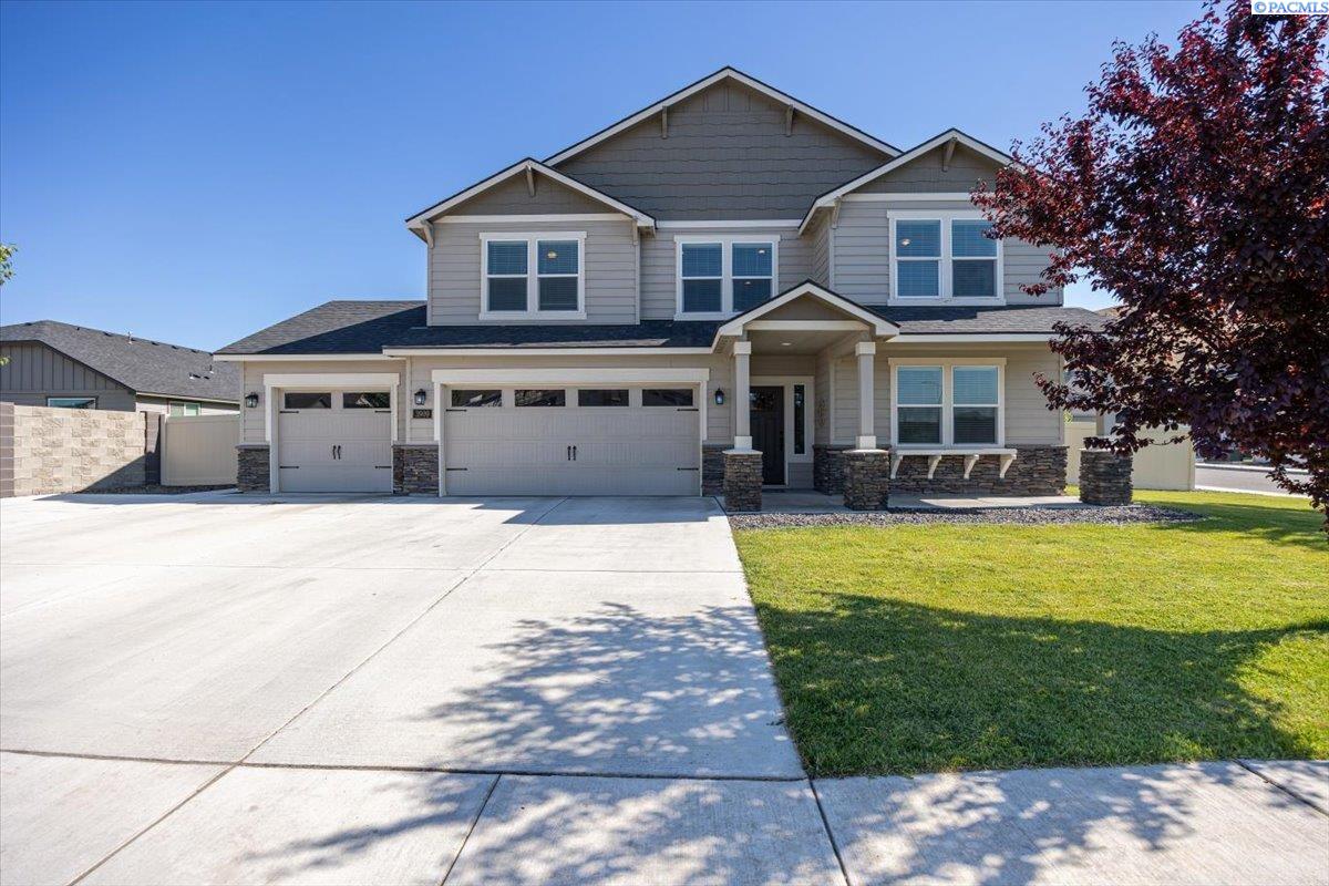 Curtis Dr, West Richland, Washington 99353, 4 Bedrooms Bedrooms, 0 ,3 BathroomsBathrooms,Houses,For Sale,Curtis Dr,0,285034