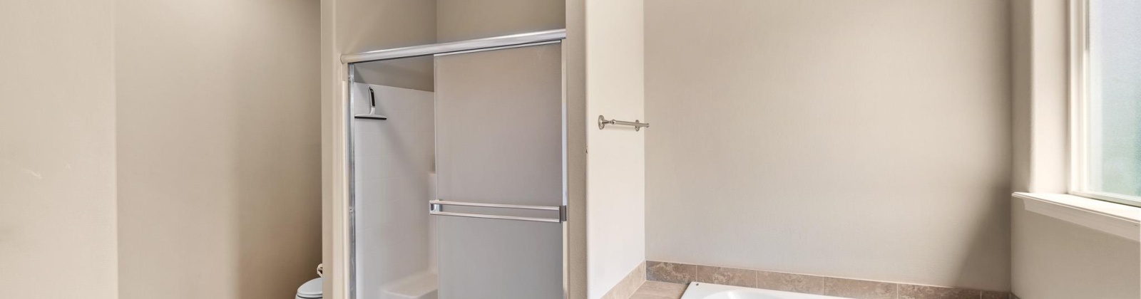 Kensington Way, Richland, Washington 99352, 4 Bedrooms Bedrooms, ,3 BathroomsBathrooms,For Sale,Kensington Way,285052