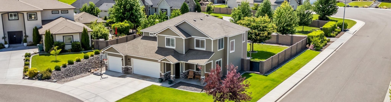 Kensington Way, Richland, Washington 99352, 4 Bedrooms Bedrooms, ,3 BathroomsBathrooms,For Sale,Kensington Way,285052