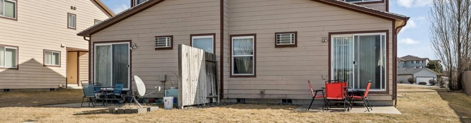 Shoemaker Place, Pullman, Washington 99163, 6 Bedrooms Bedrooms, ,4 BathroomsBathrooms,Duplex,For Sale,Shoemaker Place,285045