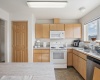 Shoemaker Place, Pullman, Washington 99163, 6 Bedrooms Bedrooms, ,4 BathroomsBathrooms,Duplex,For Sale,Shoemaker Place,285045
