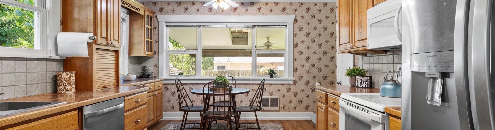 Scoon Rd, Sunnyside, Washington 98944, 4 Bedrooms Bedrooms, ,3 BathroomsBathrooms,Site Built-owned Lot,For Sale,Scoon Rd,285050