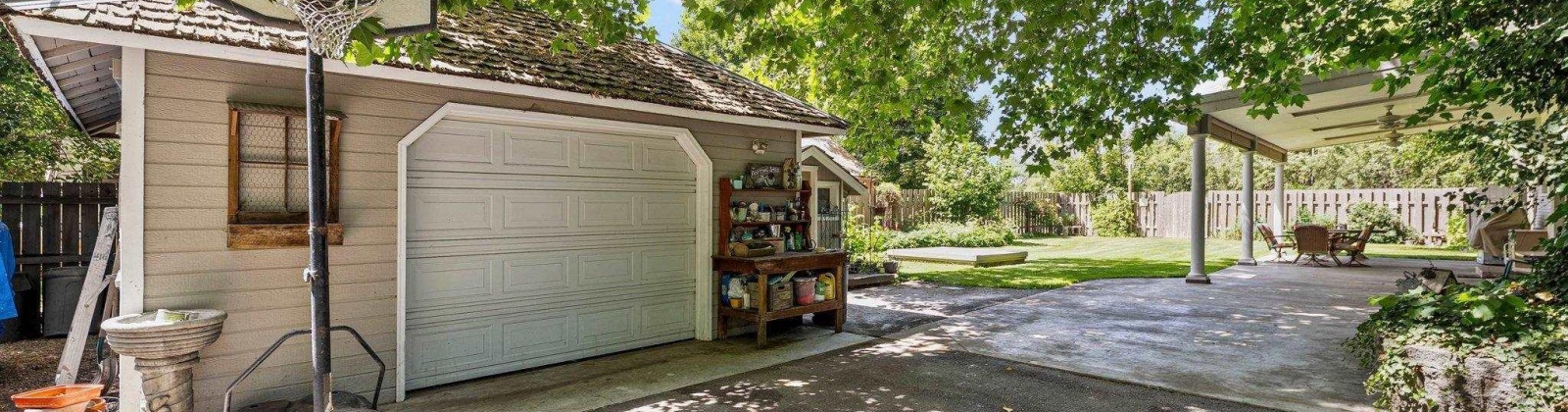 Scoon Rd, Sunnyside, Washington 98944, 4 Bedrooms Bedrooms, ,3 BathroomsBathrooms,Site Built-owned Lot,For Sale,Scoon Rd,285050