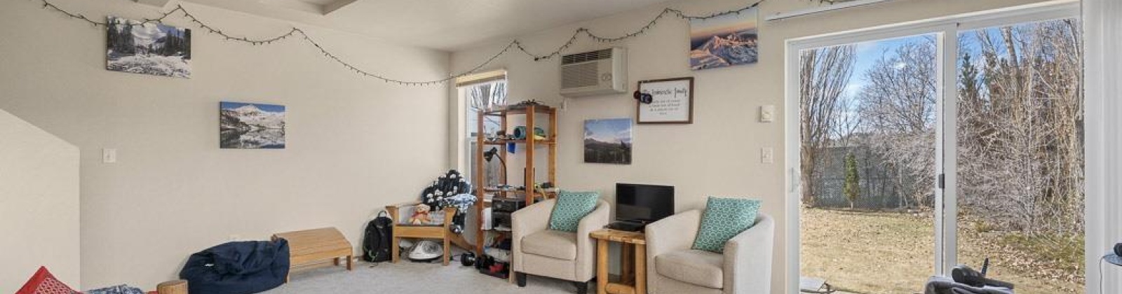 Shoemaker Place, Pullman, Washington 99163, 6 Bedrooms Bedrooms, ,4 BathroomsBathrooms,Duplex,For Sale,Shoemaker Place,285046