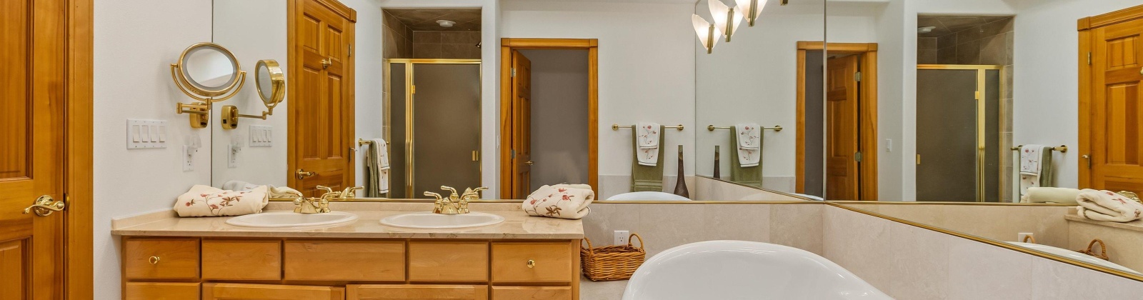 Alderwood Court, Pullman, Washington 99163, 6 Bedrooms Bedrooms, ,4 BathroomsBathrooms,Site Built-owned Lot,For Sale,Alderwood Court,285049
