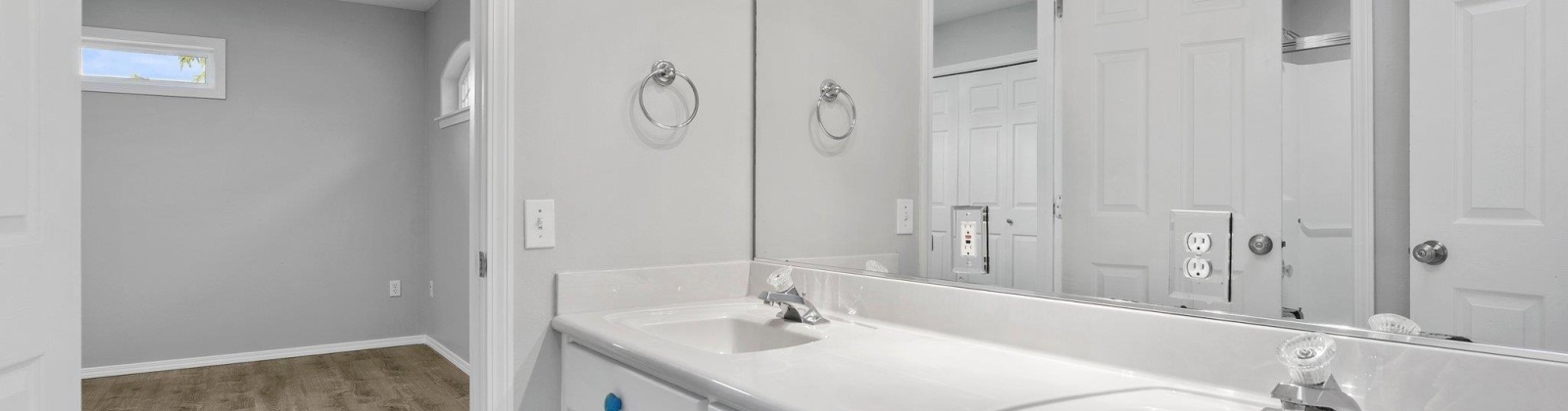 Country Ct, Richland, Washington 99352, 4 Bedrooms Bedrooms, ,3 BathroomsBathrooms,For Sale,Country Ct,285070