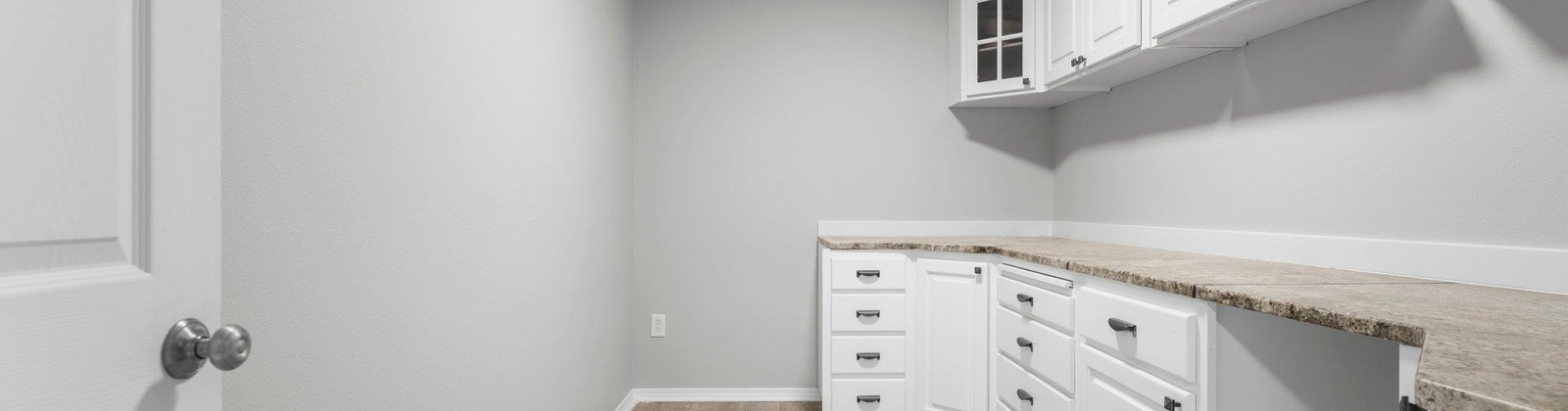 Country Ct, Richland, Washington 99352, 4 Bedrooms Bedrooms, ,3 BathroomsBathrooms,For Sale,Country Ct,285070