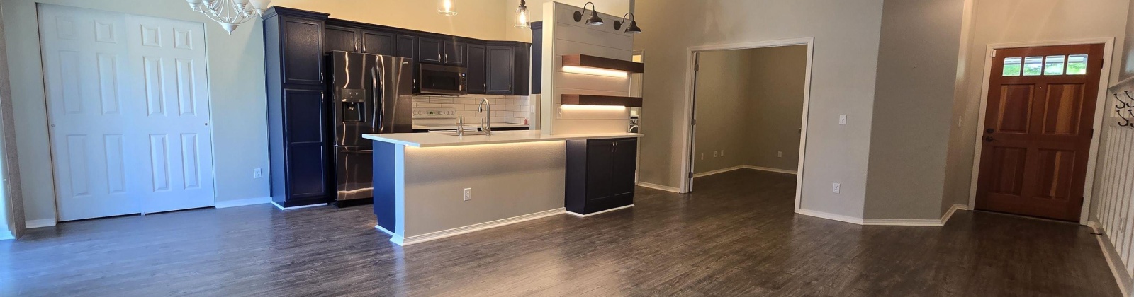 11th Avenue, Kennewick, Washington 99336, 3 Bedrooms Bedrooms, ,2 BathroomsBathrooms,Site Built-owned Lot,For Rent,11th Avenue,285069