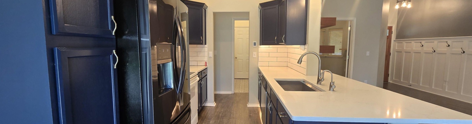 11th Avenue, Kennewick, Washington 99336, 3 Bedrooms Bedrooms, ,2 BathroomsBathrooms,Site Built-owned Lot,For Rent,11th Avenue,285069