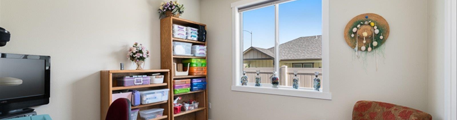 Sherman Street, Kennewick, Washington 99338, 3 Bedrooms Bedrooms, ,2 BathroomsBathrooms,Site Built-owned Lot,For Sale,Sherman Street,285067