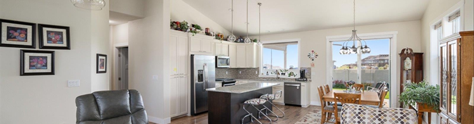 Sherman Street, Kennewick, Washington 99338, 3 Bedrooms Bedrooms, ,2 BathroomsBathrooms,Site Built-owned Lot,For Sale,Sherman Street,285067