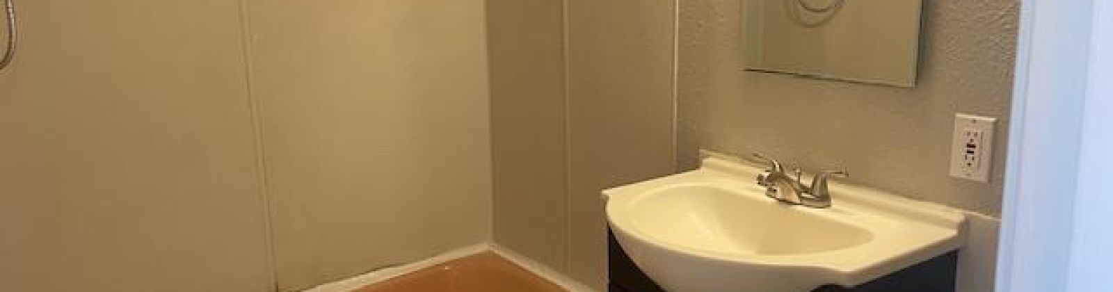 Wright Ave, Richland, Washington 99354, 1 Bedroom Bedrooms, ,1 BathroomBathrooms,Site Built-owned Lot,For Sale,Wright Ave,285066