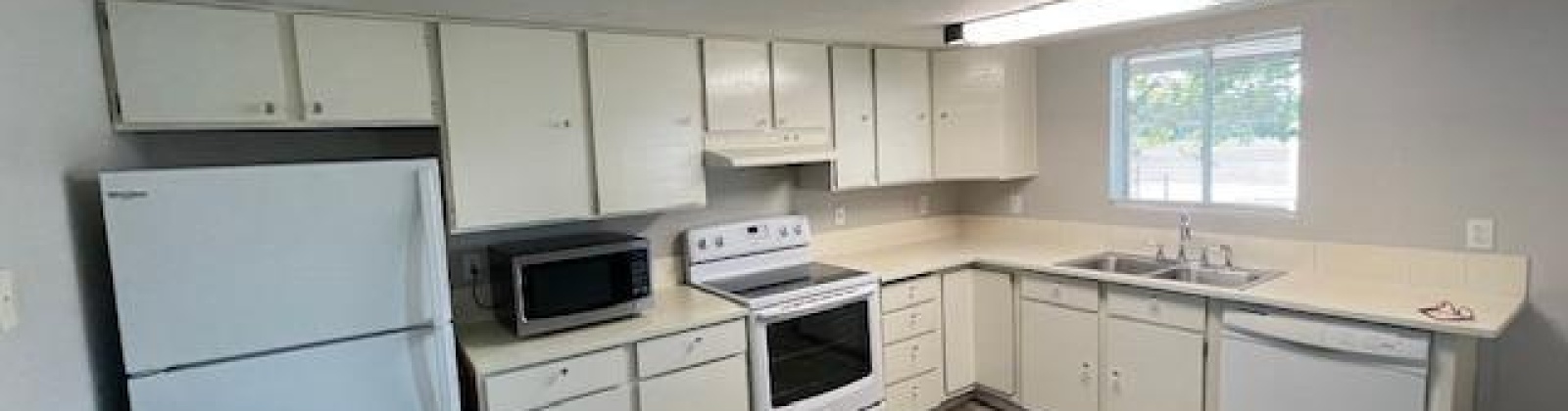Wright Ave, Richland, Washington 99354, 1 Bedroom Bedrooms, ,1 BathroomBathrooms,Site Built-owned Lot,For Sale,Wright Ave,285066