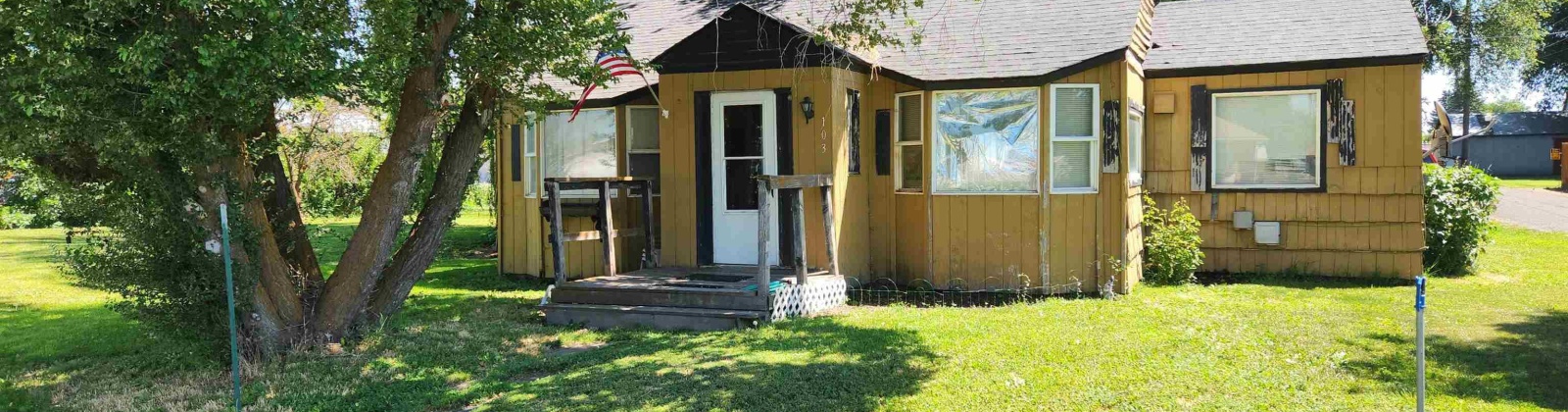 Main, St. John, Washington 99171-0000, 2 Bedrooms Bedrooms, ,1 BathroomBathrooms,Site Built-owned Lot,For Sale,Main,285063