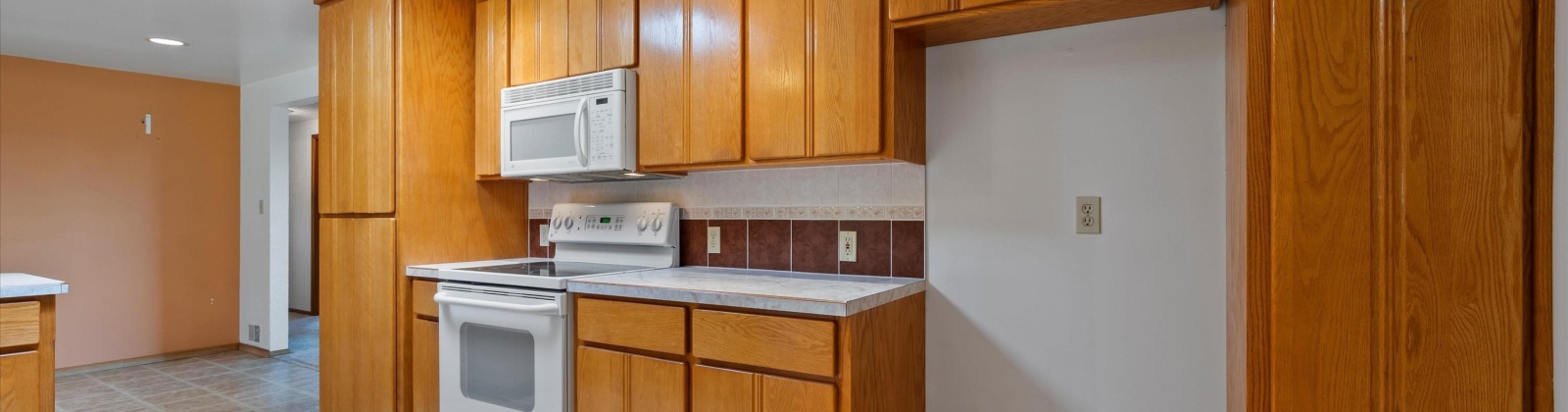 Concord Ave, Grandview, Washington 98930, 3 Bedrooms Bedrooms, ,2 BathroomsBathrooms,Site Built-owned Lot,For Sale,Concord Ave,285091