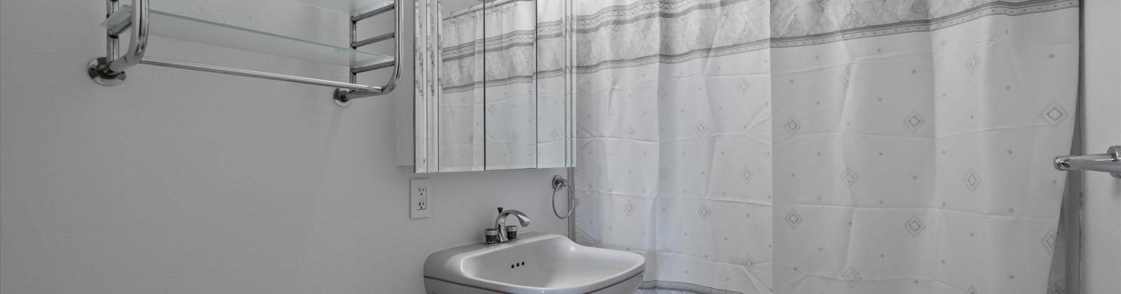 Concord Ave, Grandview, Washington 98930, 3 Bedrooms Bedrooms, ,2 BathroomsBathrooms,Site Built-owned Lot,For Sale,Concord Ave,285091