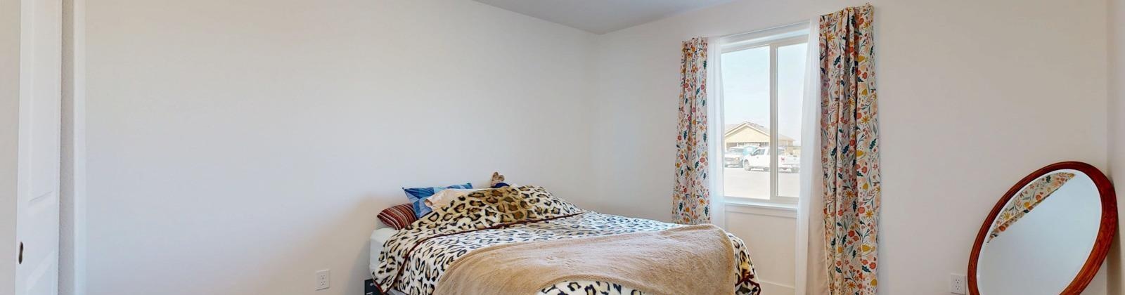 Diamond Avenue, Grandview, Washington 98930, 3 Bedrooms Bedrooms, ,2 BathroomsBathrooms,Site Built-owned Lot,For Sale,Diamond Avenue,285104