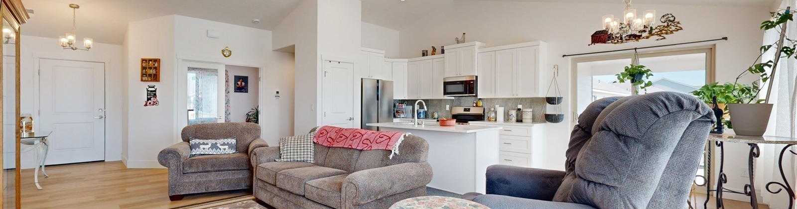 Diamond Avenue, Grandview, Washington 98930, 3 Bedrooms Bedrooms, ,2 BathroomsBathrooms,Site Built-owned Lot,For Sale,Diamond Avenue,285104