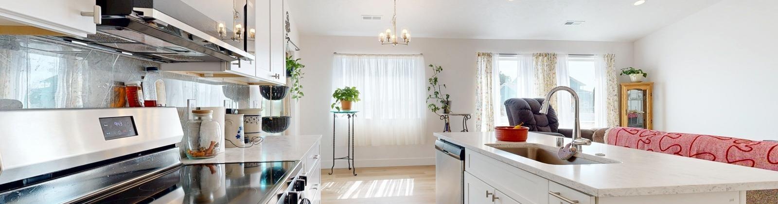Diamond Avenue, Grandview, Washington 98930, 3 Bedrooms Bedrooms, ,2 BathroomsBathrooms,Site Built-owned Lot,For Sale,Diamond Avenue,285104
