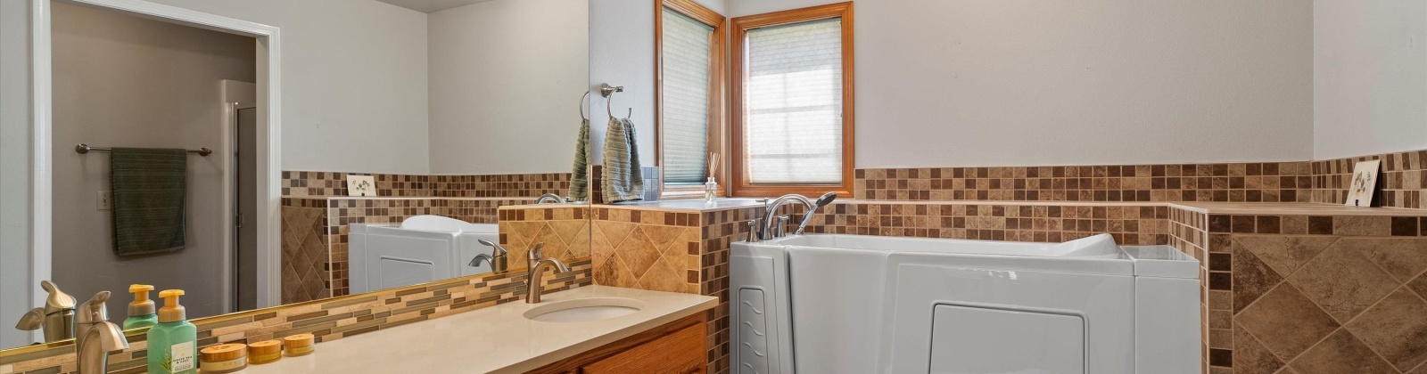 Richards Rd, Prosser, Washington 99350, 3 Bedrooms Bedrooms, ,3 BathroomsBathrooms,Site Built-owned Lot,For Sale,Richards Rd,285100