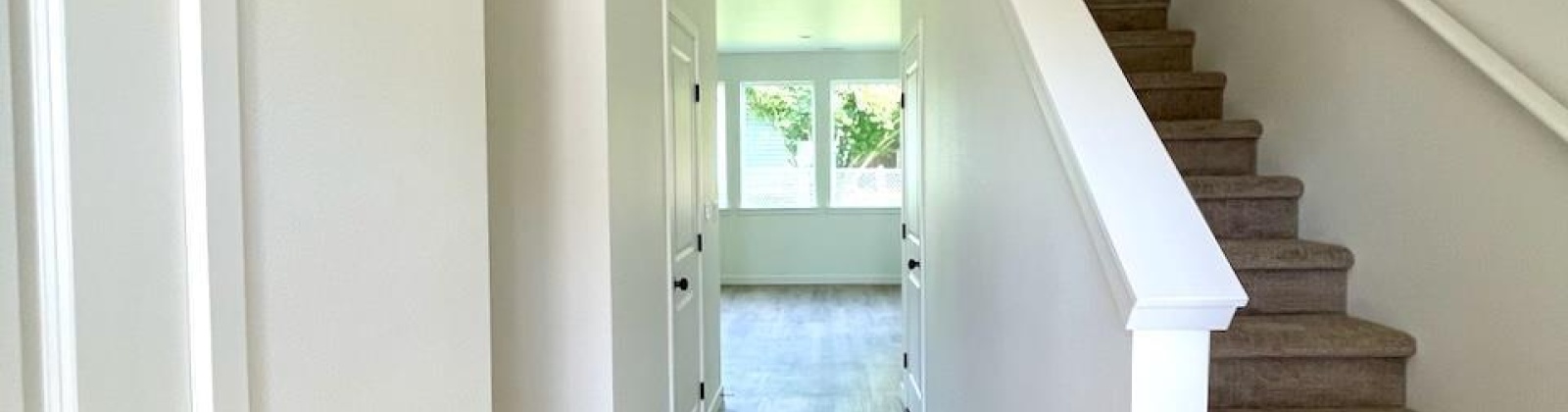 6th Place, Kennewick, Washington 99336, 3 Bedrooms Bedrooms, ,3 BathroomsBathrooms,Town House,For Sale,6th Place,285094