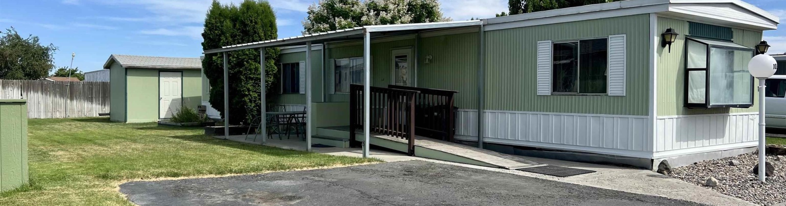 Clearwater #105, Kennewick, Washington 99337, 2 Bedrooms Bedrooms, ,1 BathroomBathrooms,Manufactured Rented Lot,For Sale,Clearwater #105,285093