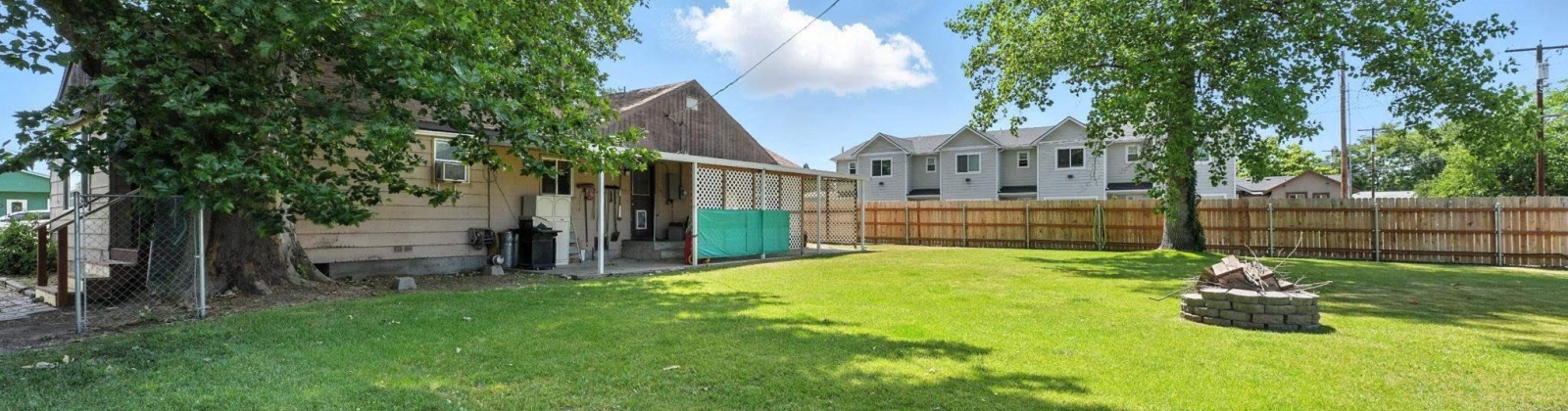 6th Ave., Kennewick, Washington 99336, 3 Bedrooms Bedrooms, ,2 BathroomsBathrooms,For Sale,6th Ave.,285131