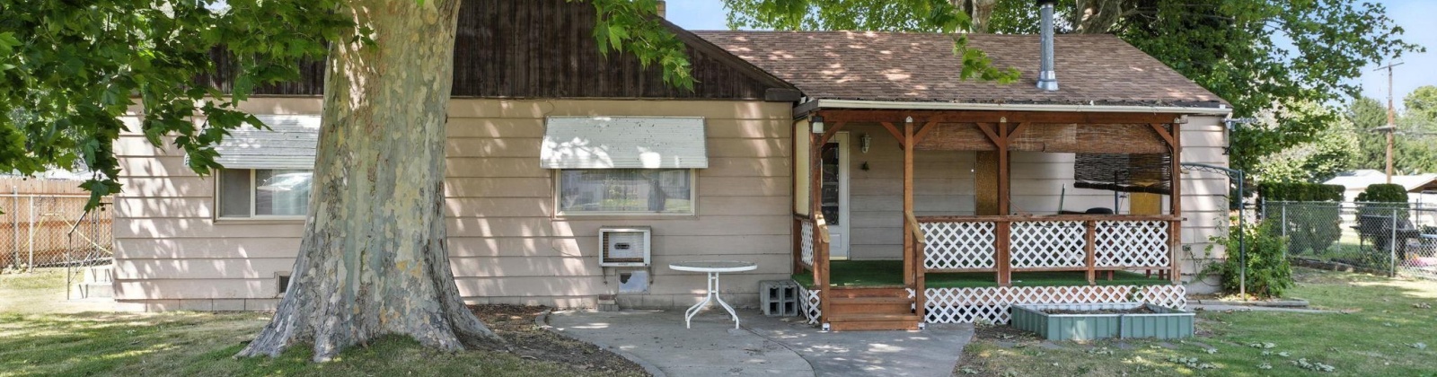 6th Ave., Kennewick, Washington 99336, 3 Bedrooms Bedrooms, ,2 BathroomsBathrooms,For Sale,6th Ave.,285131
