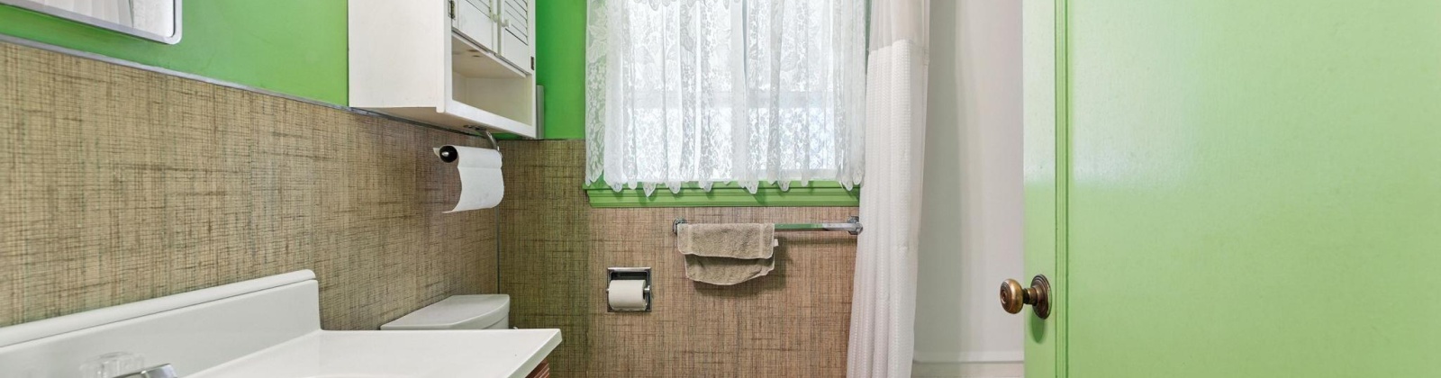 6th Ave., Kennewick, Washington 99336, 3 Bedrooms Bedrooms, ,2 BathroomsBathrooms,For Sale,6th Ave.,285131
