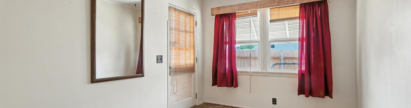 6th Ave., Kennewick, Washington 99336, 3 Bedrooms Bedrooms, ,2 BathroomsBathrooms,For Sale,6th Ave.,285131