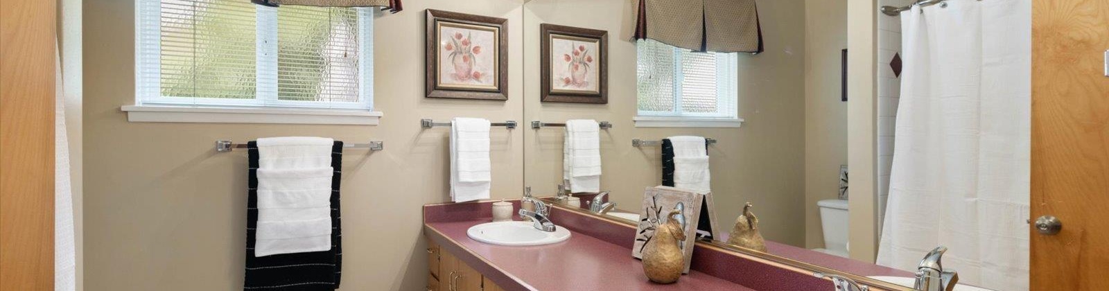 Date St, Kennewick, Washington 99337, 3 Bedrooms Bedrooms, ,3 BathroomsBathrooms,For Sale,Date St,285122