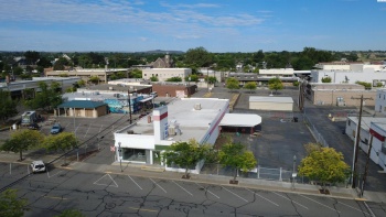 Benton, Kennewick, Washington 99336, ,41 BathroomsBathrooms,Retail,For Sale,Benton,285119