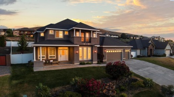 Cottontail Ln, Richland, Washington 99352, 4 Bedrooms Bedrooms, ,3 BathroomsBathrooms,Site Built-owned Lot,For Sale,Cottontail Ln,285116