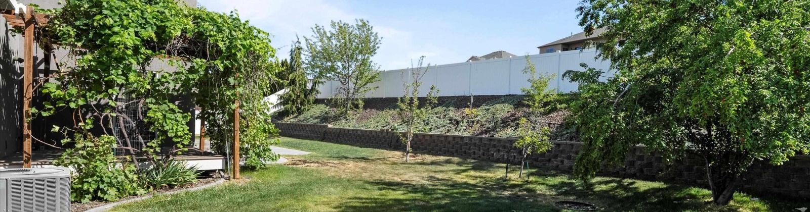 Cottontail Ln, Richland, Washington 99352, 4 Bedrooms Bedrooms, ,3 BathroomsBathrooms,Site Built-owned Lot,For Sale,Cottontail Ln,285116