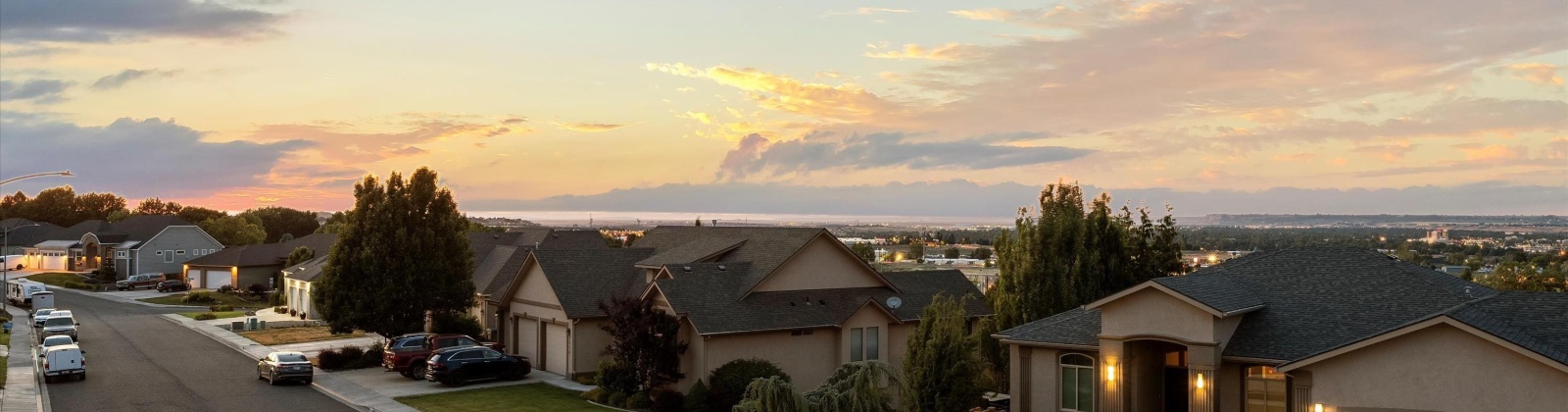 Cottontail Ln, Richland, Washington 99352, 4 Bedrooms Bedrooms, ,3 BathroomsBathrooms,Site Built-owned Lot,For Sale,Cottontail Ln,285116