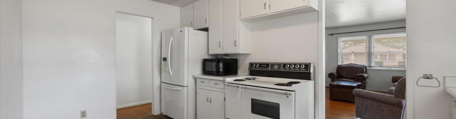 Wilson, Richland, Washington 99354, 3 Bedrooms Bedrooms, ,1 BathroomBathrooms,Site Built-owned Lot,For Sale,Wilson,285112