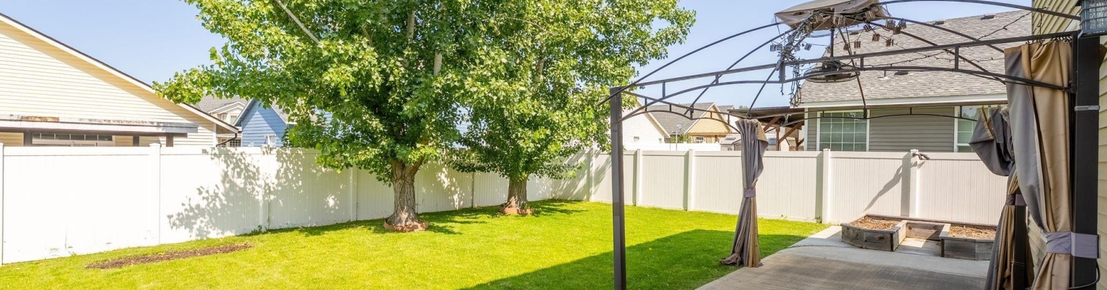 Arabian Ln, Pasco, Washington 99301-6676, 3 Bedrooms Bedrooms, ,3 BathroomsBathrooms,For Sale,Arabian Ln,285145