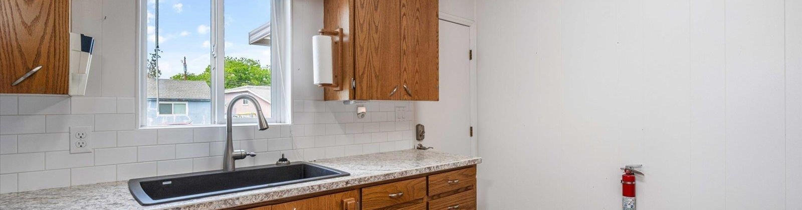 6th Ave, Kennewick, Washington 99336, 3 Bedrooms Bedrooms, ,2 BathroomsBathrooms,Site Built-owned Lot,For Sale,6th Ave,285144