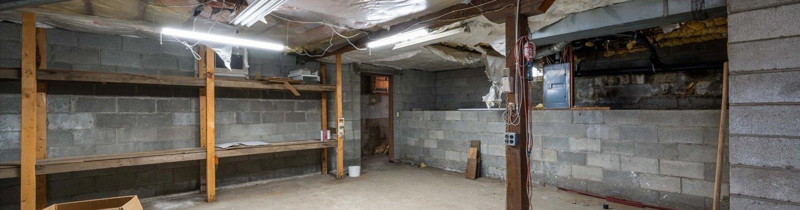6th Ave, Kennewick, Washington 99336, 3 Bedrooms Bedrooms, ,2 BathroomsBathrooms,Site Built-owned Lot,For Sale,6th Ave,285144
