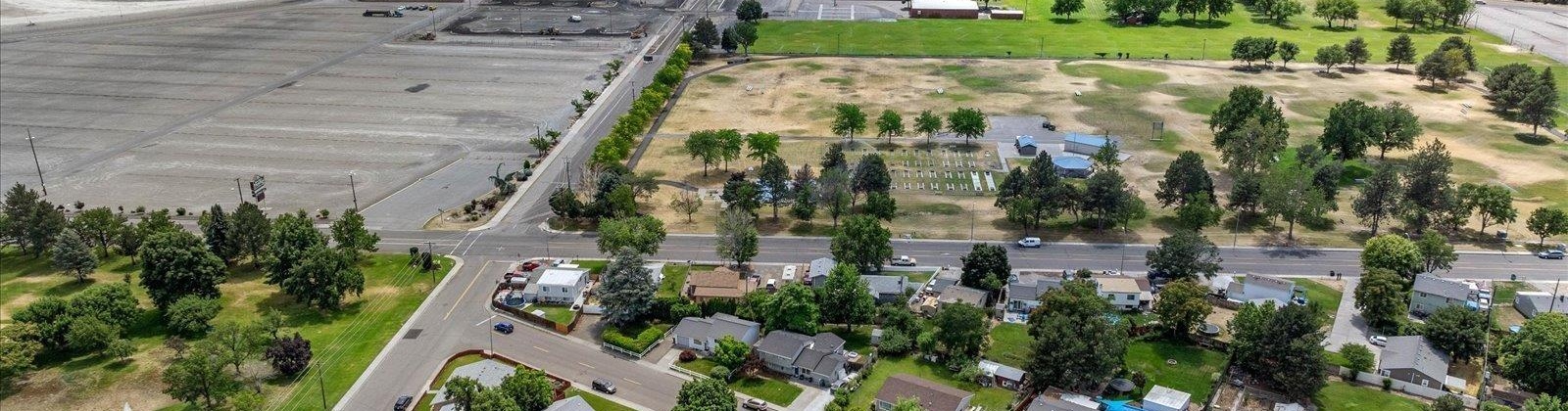 6th Ave, Kennewick, Washington 99336, 3 Bedrooms Bedrooms, ,2 BathroomsBathrooms,Site Built-owned Lot,For Sale,6th Ave,285144