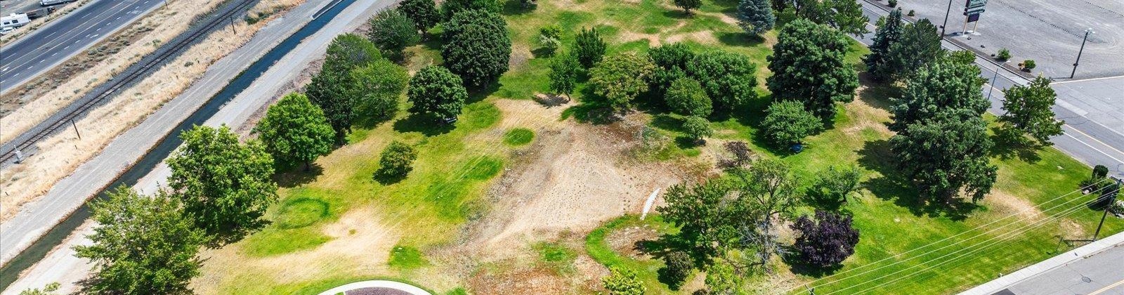 6th Ave, Kennewick, Washington 99336, 3 Bedrooms Bedrooms, ,2 BathroomsBathrooms,Site Built-owned Lot,For Sale,6th Ave,285144
