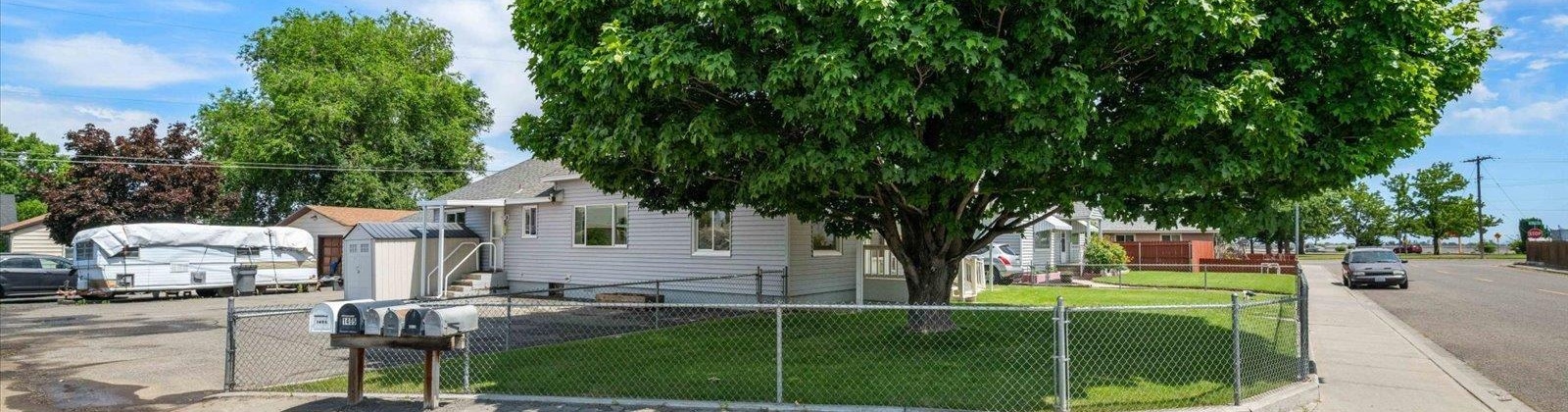 6th Ave, Kennewick, Washington 99336, 3 Bedrooms Bedrooms, ,2 BathroomsBathrooms,Site Built-owned Lot,For Sale,6th Ave,285144