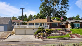 Canal Dr, Kennewick, Washington 99336, 4 Bedrooms Bedrooms, ,4 BathroomsBathrooms,Site Built-owned Lot,For Sale,Canal Dr,285142